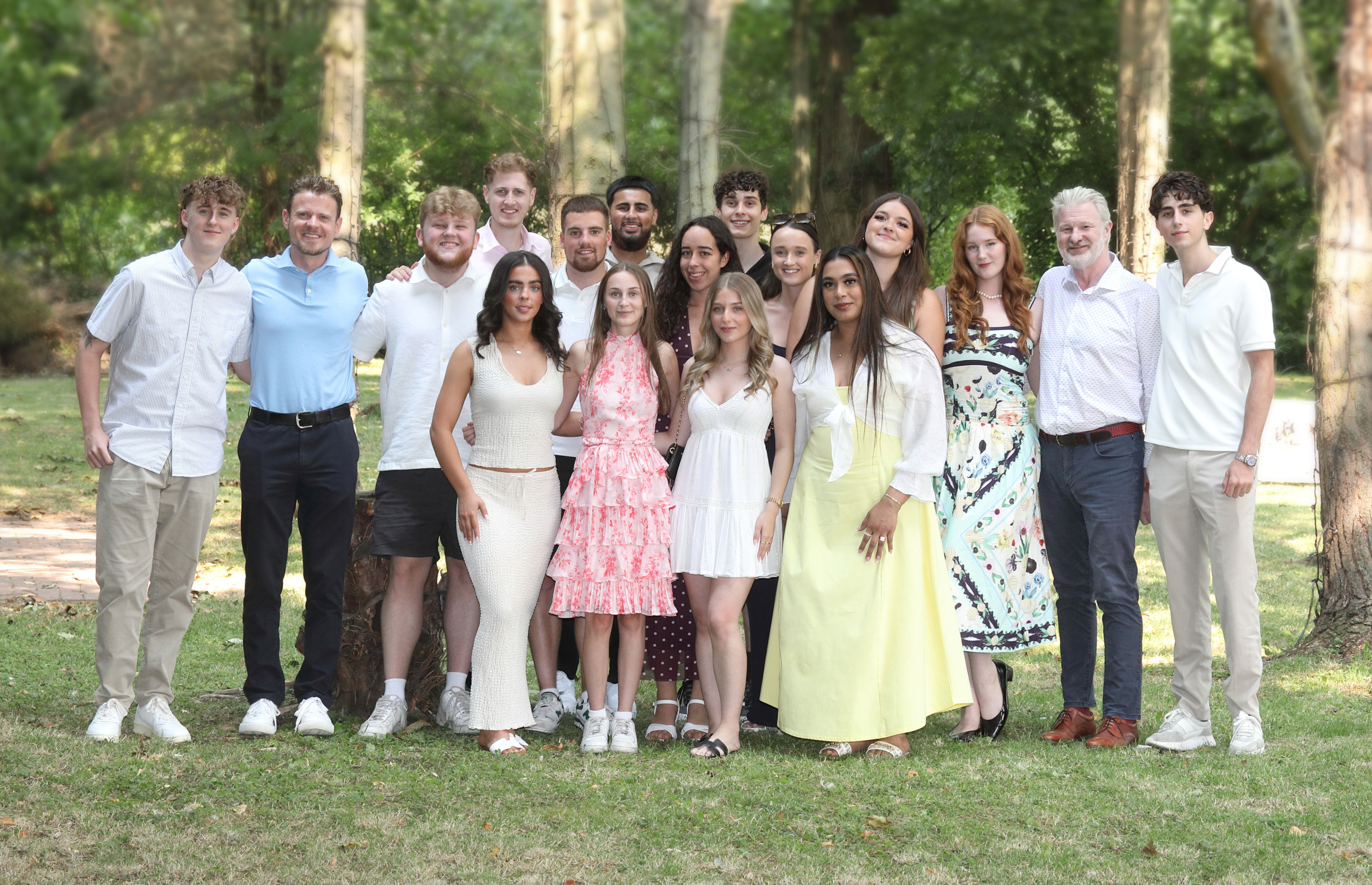 Whole company photo 1